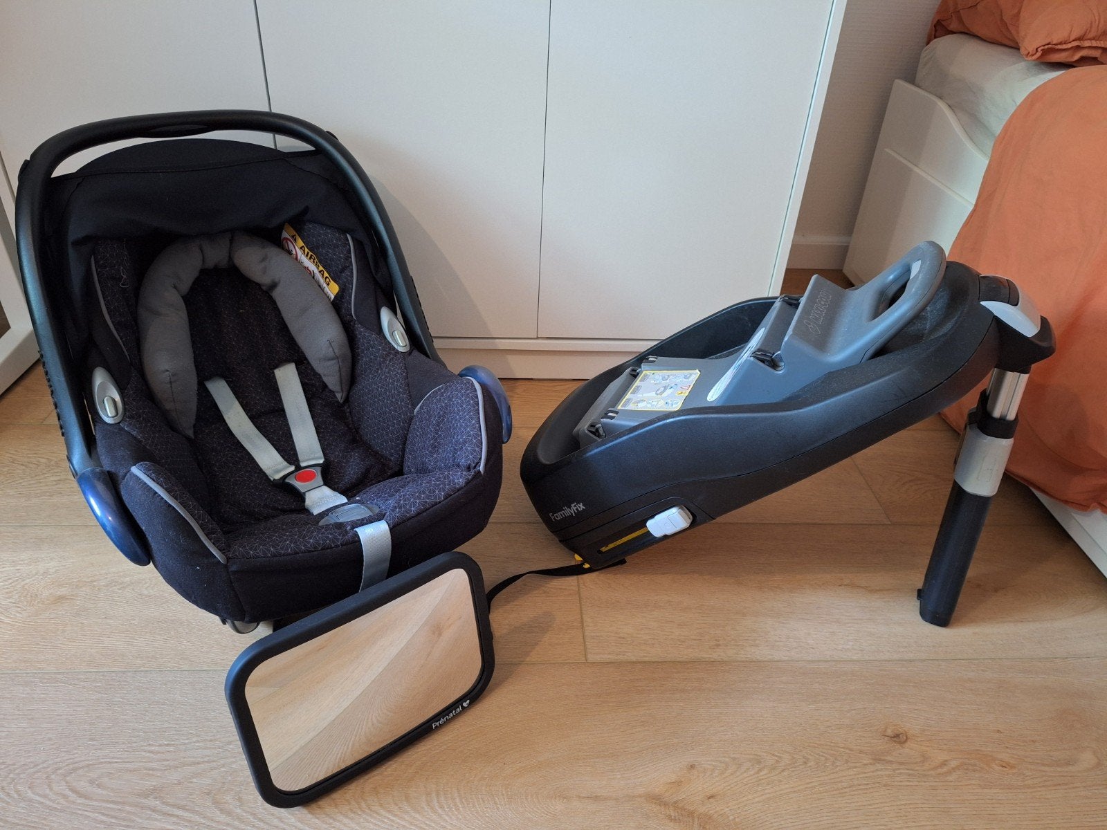 Maxi-Cosi met FamilyFix Isofix base en autospiegel, Ophalen, Gebruikt