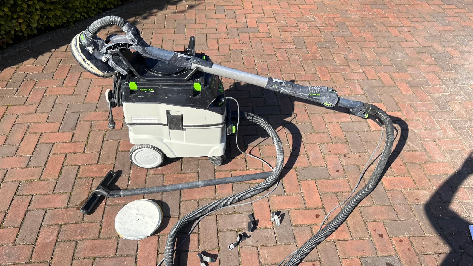 Festool wand en plafond schuurset, Ophalen, Gebruikt, 1200 watt of meer, Vlakschuurmachine