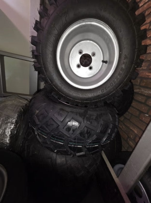 4X Sun.F AT 22X10-10 Velgen met banden (GOLFKAR OF QUAD) NIE, Ophalen, Nieuw, Golfkar