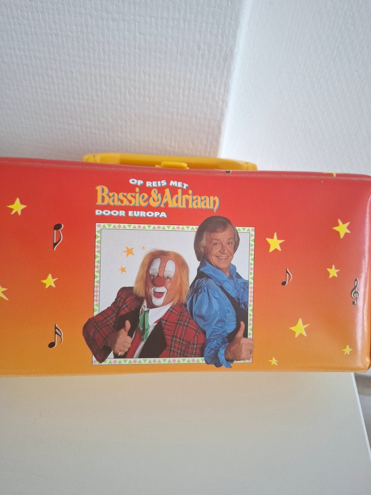 Bassie & adriaan vintage koffer voor cassettebandjes!, Ophalen of Verzenden, Gebruikt, Kinderen en Jeugd, 2 t/m 25 bandjes
