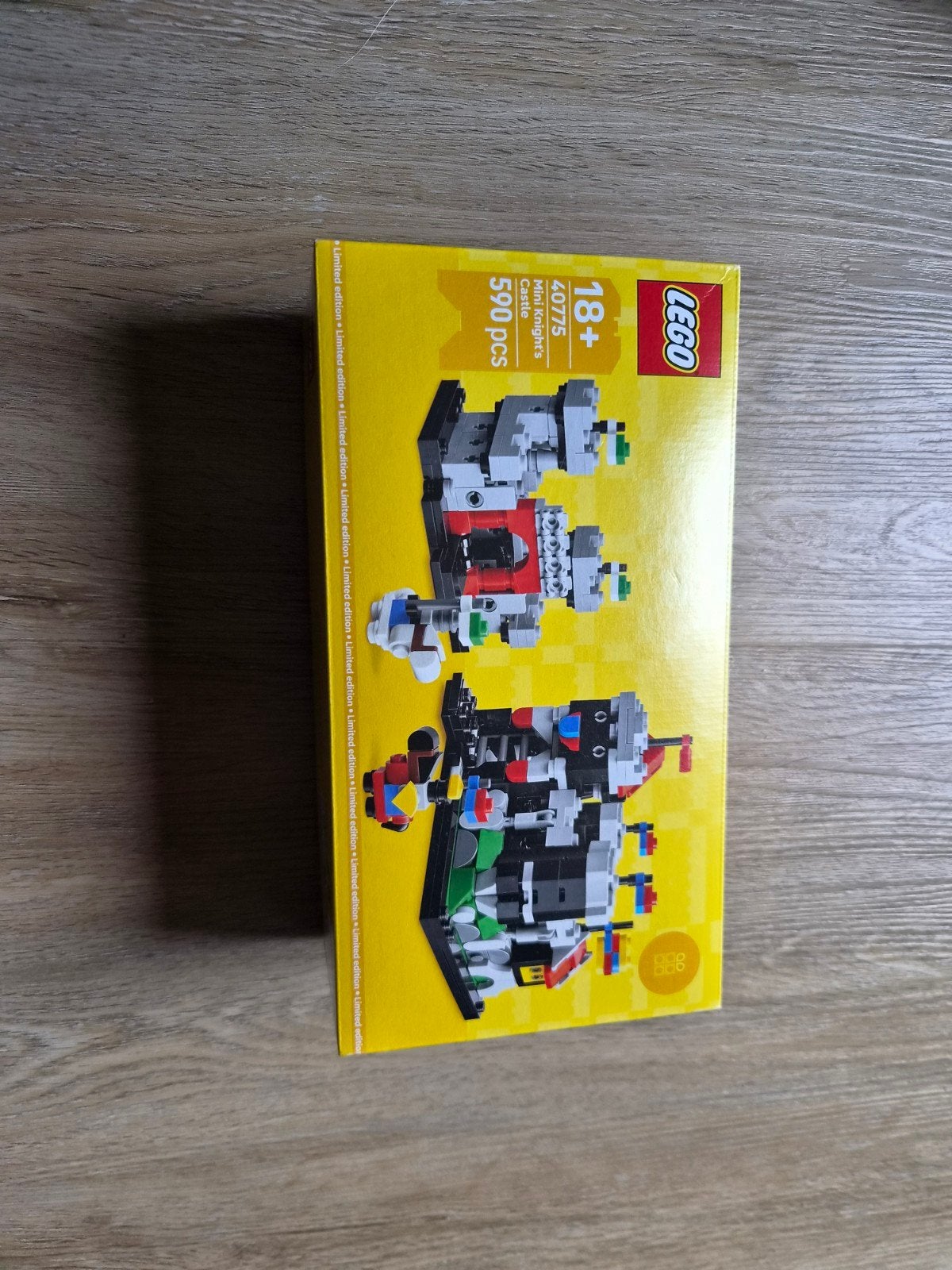 LEGO 40775 Mini Kasteel - Nieuw in doos, Inclusief doos, Lego, Nieuw, Ophalen of Verzenden