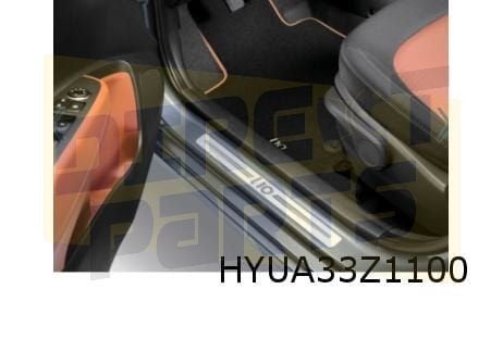 Hyundai i10 Instaplijsten (4 stuks)  tekst ''i10'' Origineel, -, Verzenden, -, Nieuw