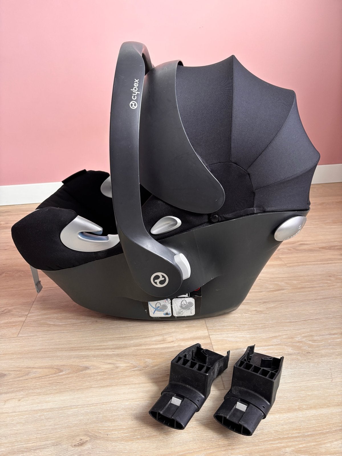 Cybex Aton 5 autostoel met adapters, Ophalen, Autogordel, Zijbescherming, Zo goed als nieuw