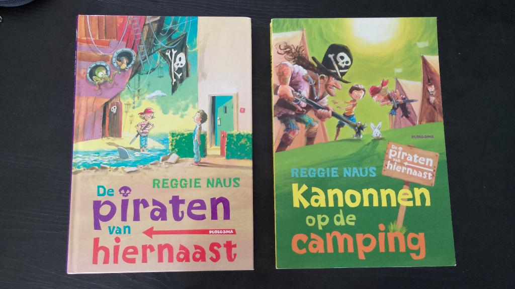 De piraten van hiernaast en kanonnen op de camping, Ophalen, Zo goed als nieuw, Fictie algemeen