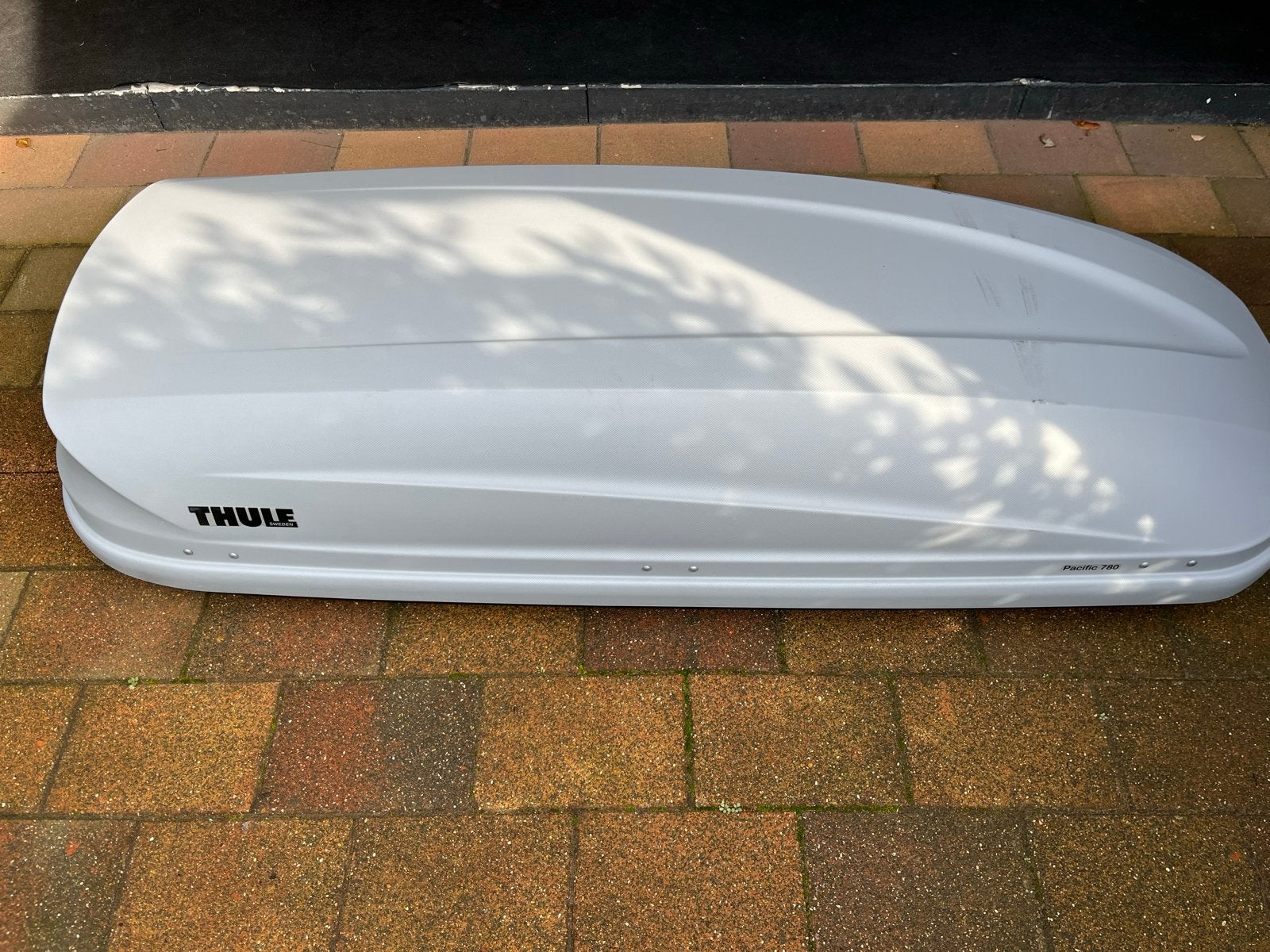 Thule Pacific 780 Dakkoffer - Ruime en Betrouwbare Bagagebox, Auto diversen, Ophalen of Verzenden, Gebruikt