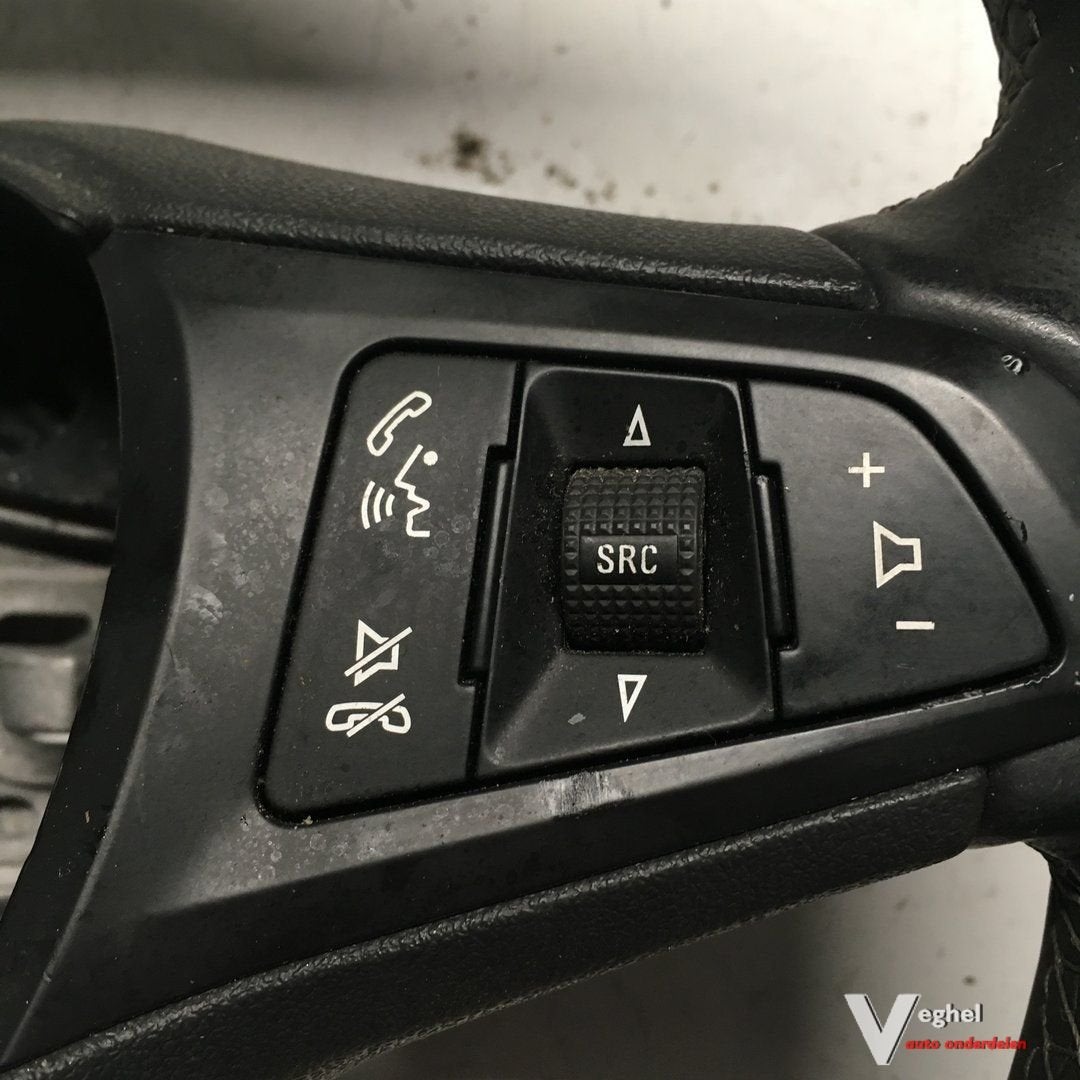 Opel Corsa E 5 drs 1.4B Automaat 2015 2500145 Lederen Stuur, Gebruikt, -, -, Ophalen of Verzenden