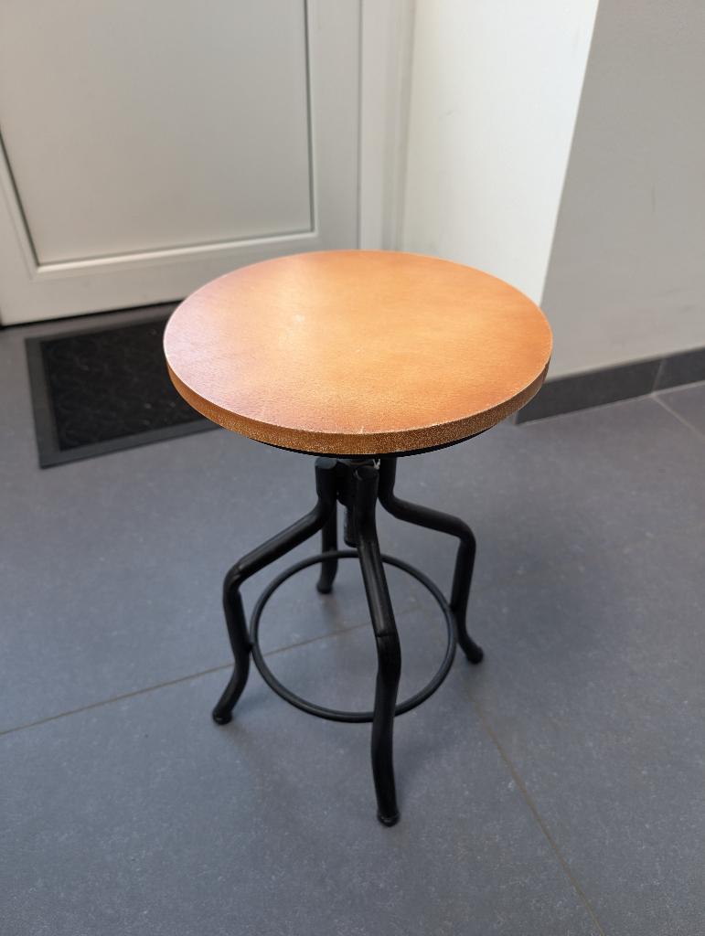 Kruk Anna (Karwei), Huis en Inrichting, Ophalen, In hoogte verstelbaar, Zo goed als nieuw, Hout