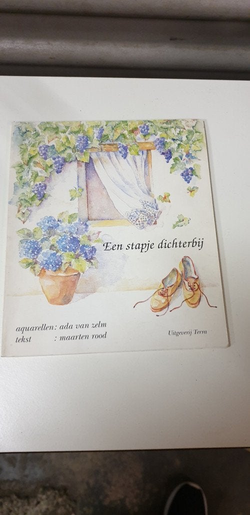 boek een stapje dichterbij, Ophalen of Verzenden