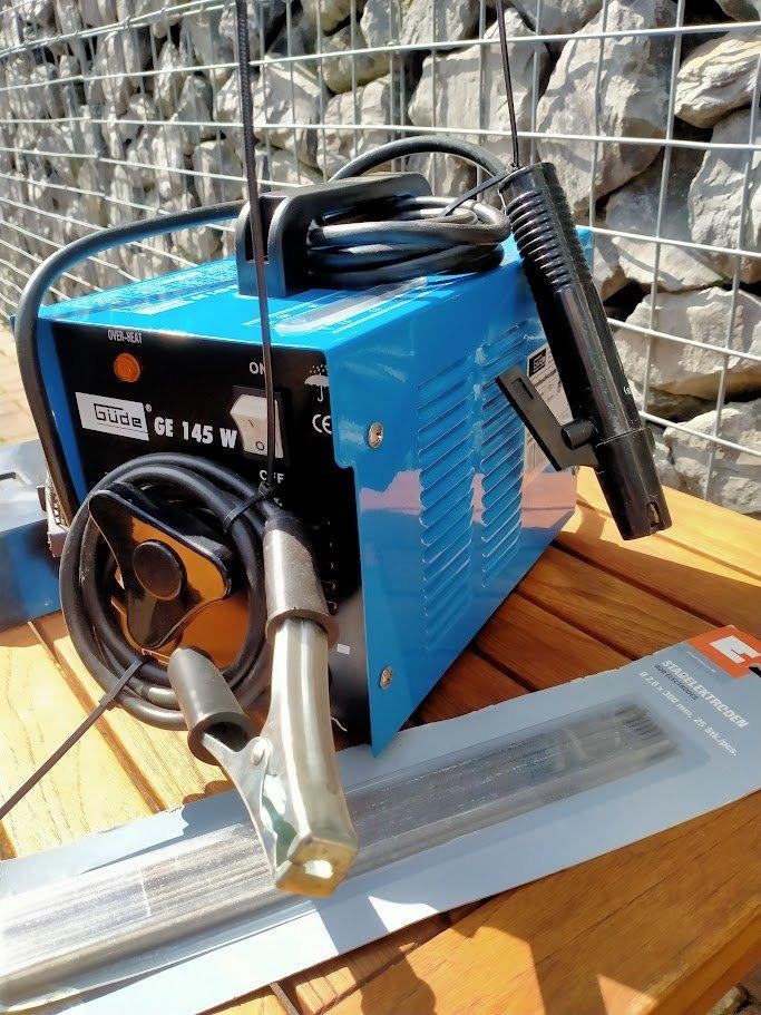 Mooi handig Gude 220V Electroden-lasapparaat, Ophalen, Zo goed als nieuw, Minder dan 150 ampère, Elektroden