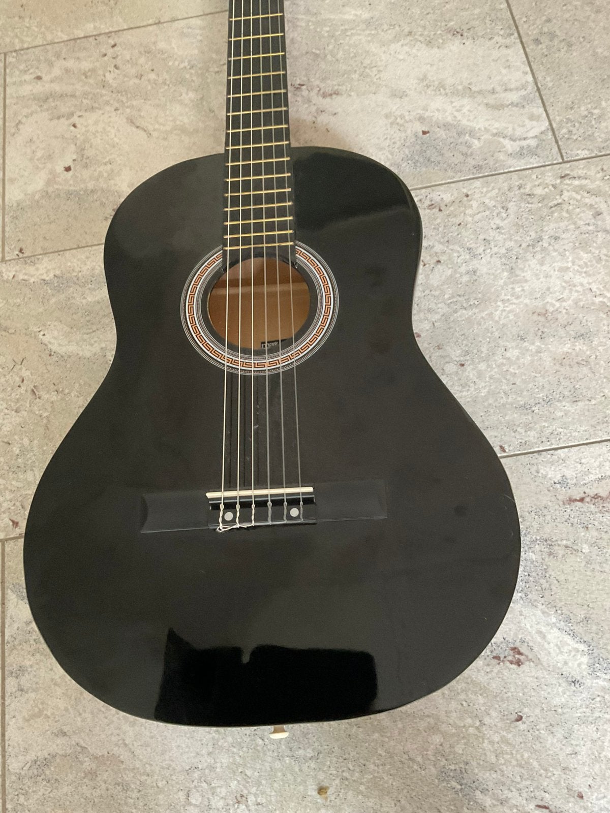 Akoestisch gitaar met nylon snaren, Muziek en Instrumenten, Snaarinstrumenten | Gitaren | Akoestisch, Zo goed als nieuw, Klassieke of Spaanse gitaar
