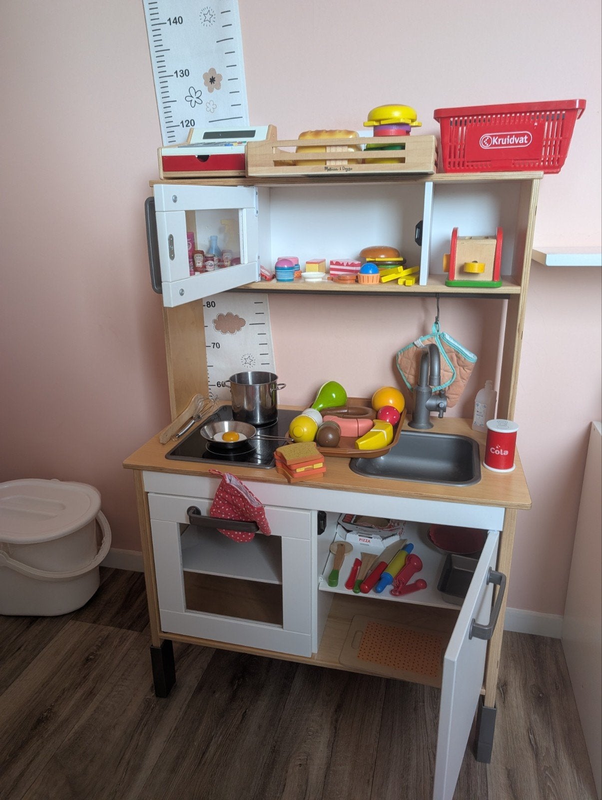 Kinderkeuken met toebehoren en werkende kassa, Ophalen, Gebruikt, Ontdekken