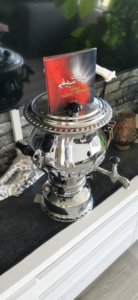 Samovar petroleum - werk goed, 1 tot 2 liter, Ophalen of Verzenden, Zo goed als nieuw