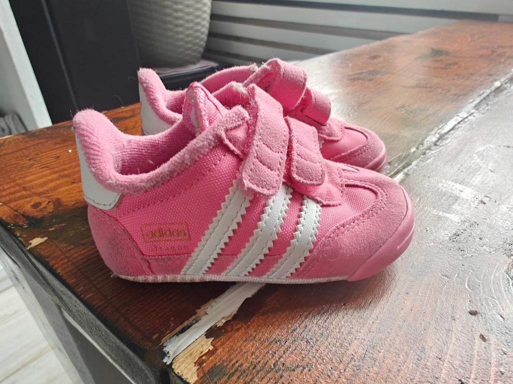 Adidas babyslofjes schoentjes maat 18 roze meisje, Kinderen en Baby's, Babykleding | Schoentjes en Sokjes, Gebruikt, Meisje, Ophalen of Verzenden