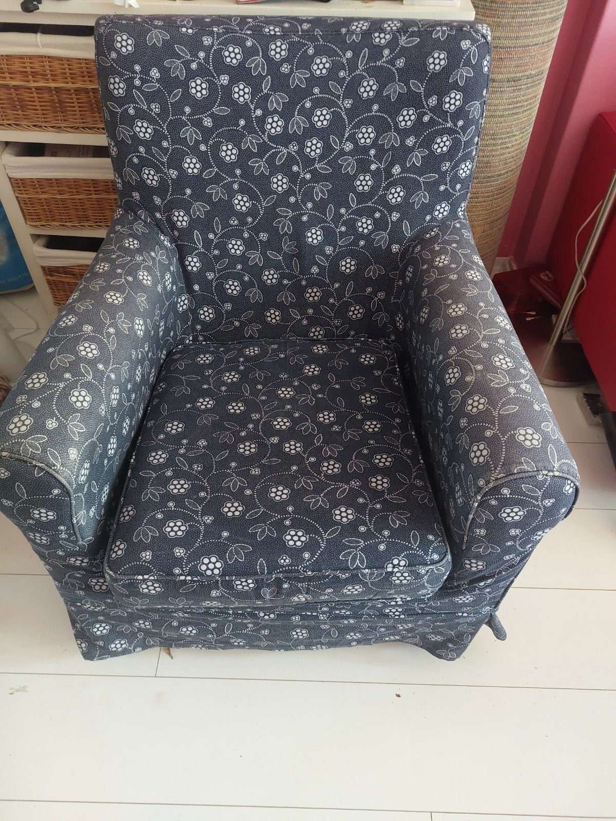 Comfortabele fauteuil van Ikea met bloemmotief, Ophalen, Klassiek, Bloemmotief, Gebruikt, 75 tot 100 cm