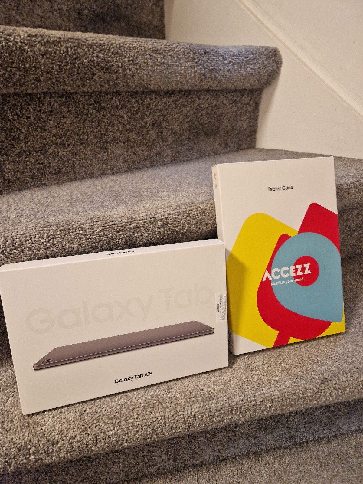 Nieuwe Samsung Galaxy Tab A9+ & Zwarte case, Ophalen of Verzenden, Nieuw
