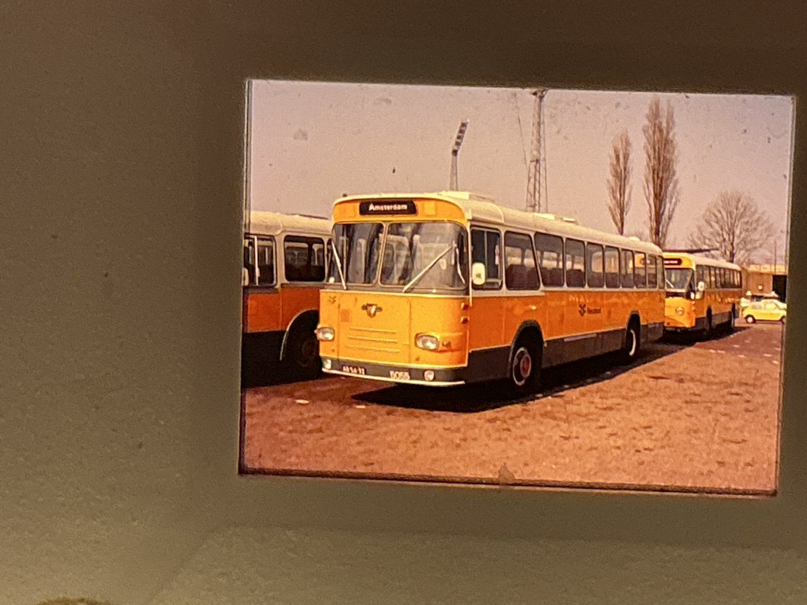 FLEVODIENST OUDE AUTOBUS DIA RICHTING AMSTERDAM, Verzamelen, Verzenden, Zo goed als nieuw, Bus of Metro, Kaart of Prent