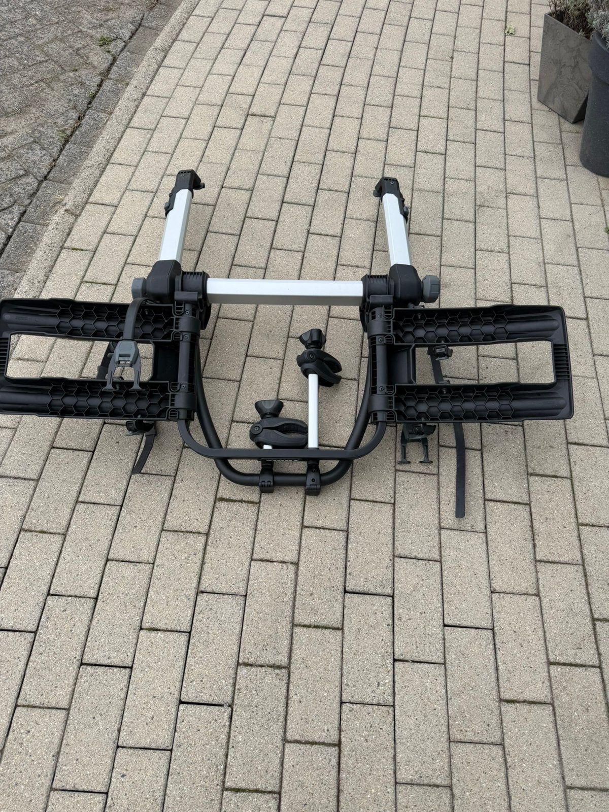 Thule Outway platform 2 fietsen drager, Brede banden, Zo goed als nieuw, 2 fietsen, Achterklepdrager