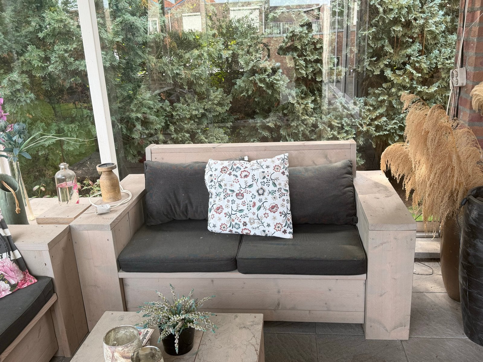 Foto 8 van Complete Steigerhouten Loungeset met Kussens