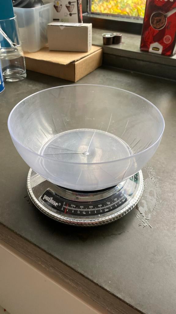 Patisse Keukenweegschaal met kom - Analoog, Keukenweegschaal, Ophalen of Verzenden, Gebruikt, Minder dan 10 kg