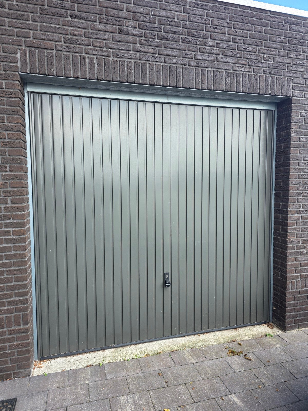 Gratis af te halen: Hörmann kanteldeur 2500x2375 - Goede sta, Ophalen, Gebruikt, Garagedeur, 120 cm of meer