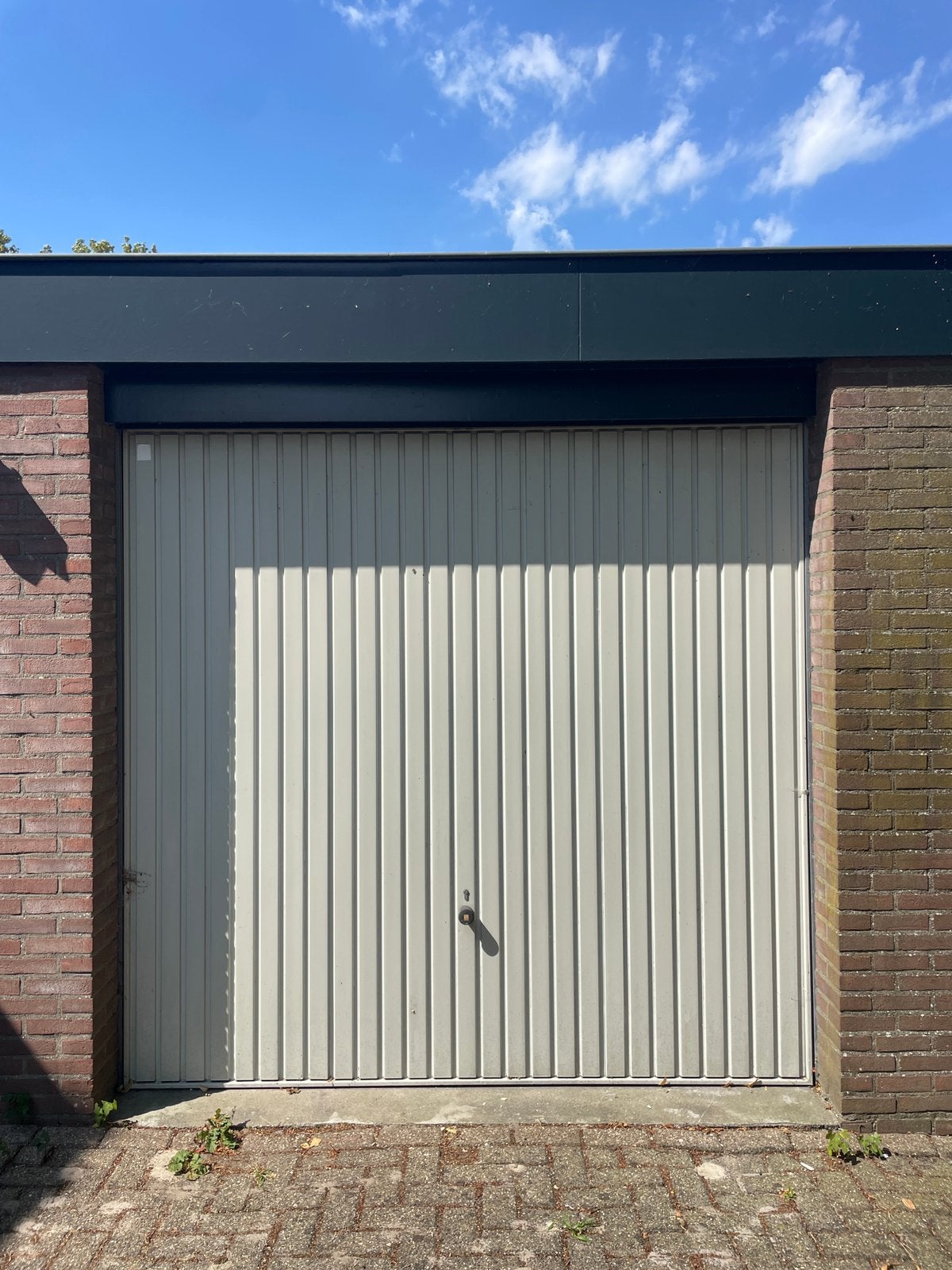 Elektrische garagedeur, Ophalen, Gebruikt, Garagedeur, Metaal