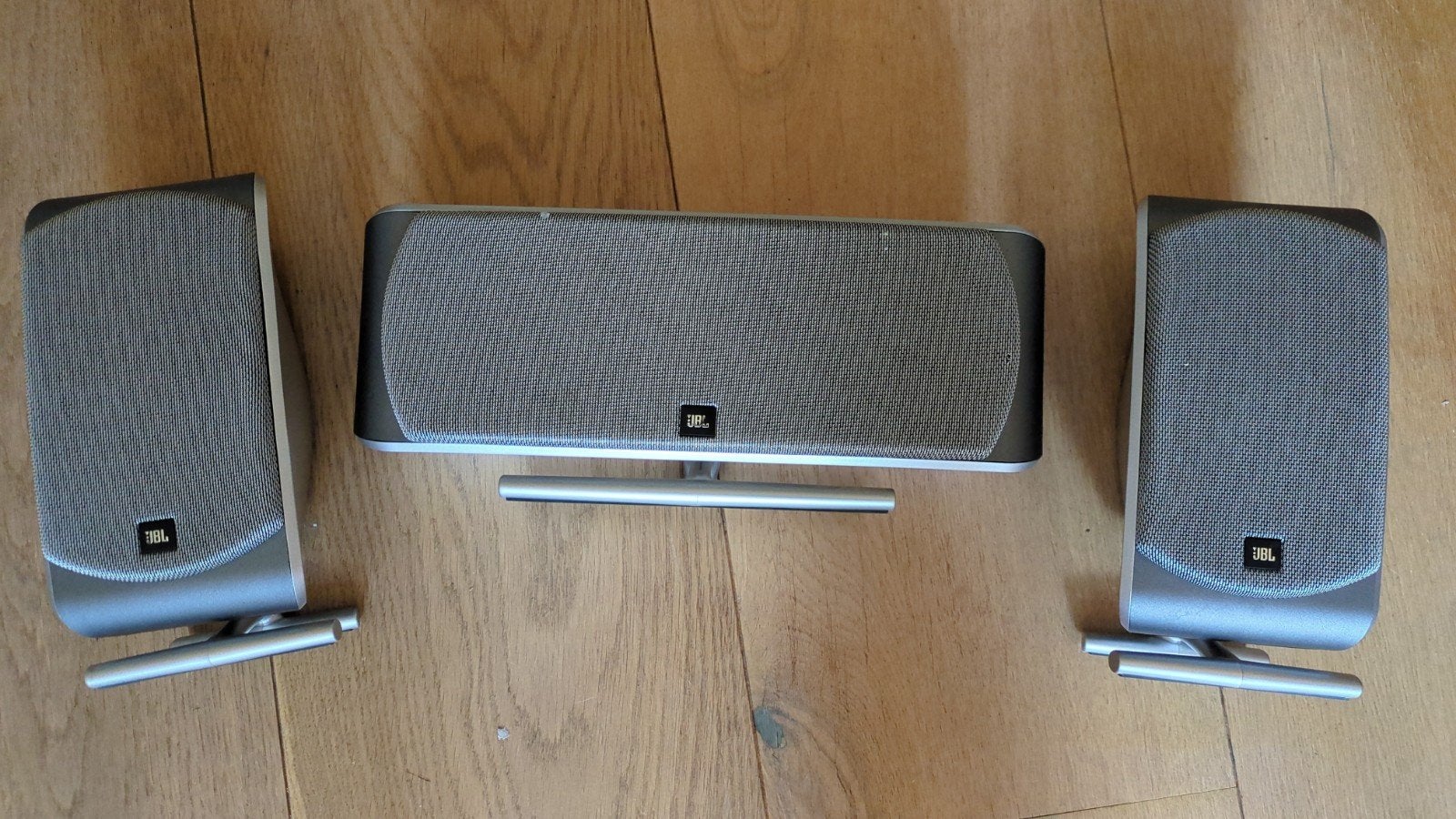 5-delige surround speaker set JBL, Gebruikt, JBL, Ophalen of Verzenden, 60 tot 120 watt