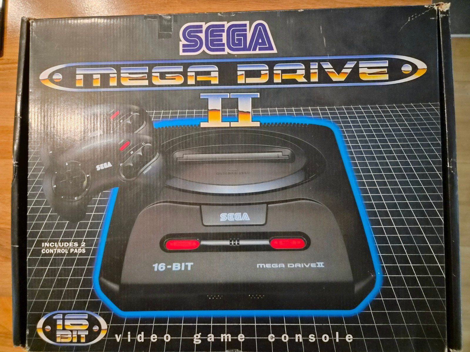 Sega Mega Drive II compleet in doos met games!, Met games, Mega Drive, Met 2 controllers, Ophalen of Verzenden