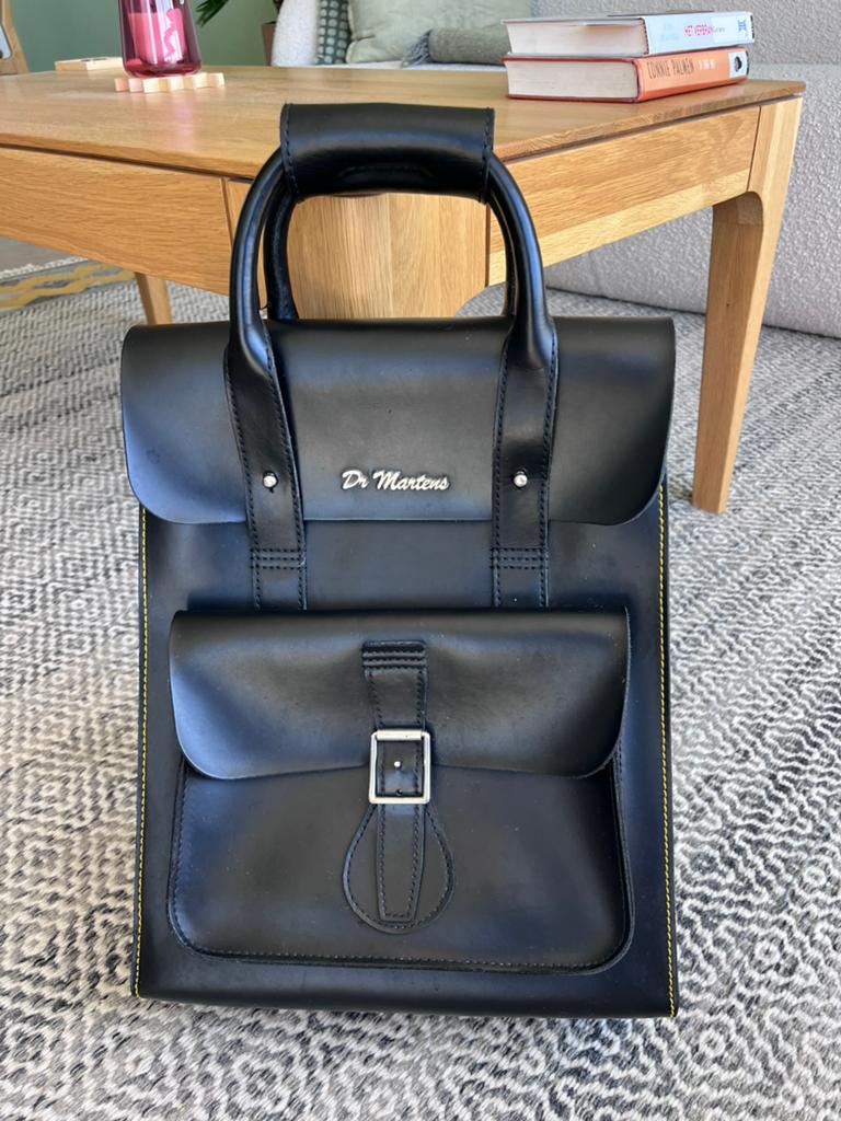 Dr Martens rugzak zwart leer groot, Ophalen of Verzenden, Zo goed als nieuw, Overige merken, 30 tot 45 cm
