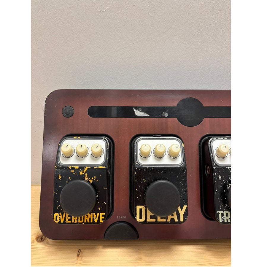 Nexi Industries Pedalboard incl. 4 pedalen - Occasion, Gebruikt, Ophalen of Verzenden, Delay of Echo