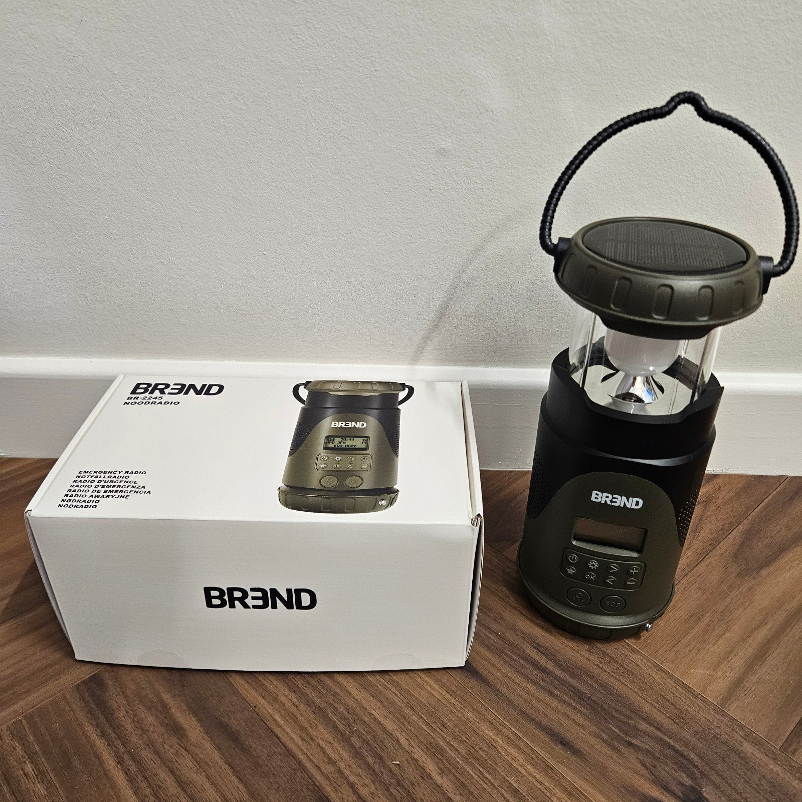 Noodradio Camping radio met zonnepaneel, lantaarn, DAB, FM, Ophalen of Verzenden, Nieuw, Overige typen