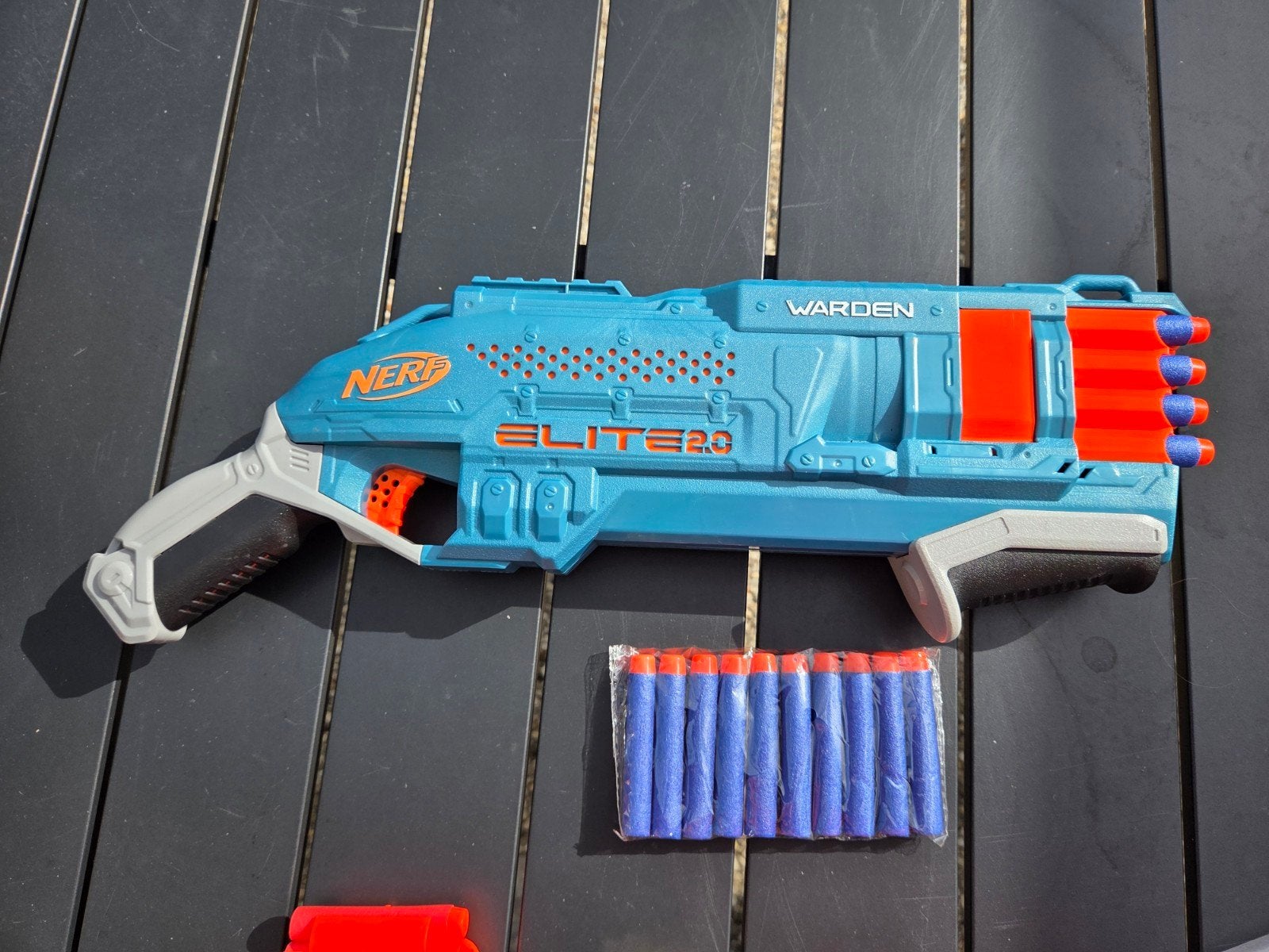 Nerf Elite 2.0 Warden DB-8 Blaster met darts, Ophalen of Verzenden, Zo goed als nieuw