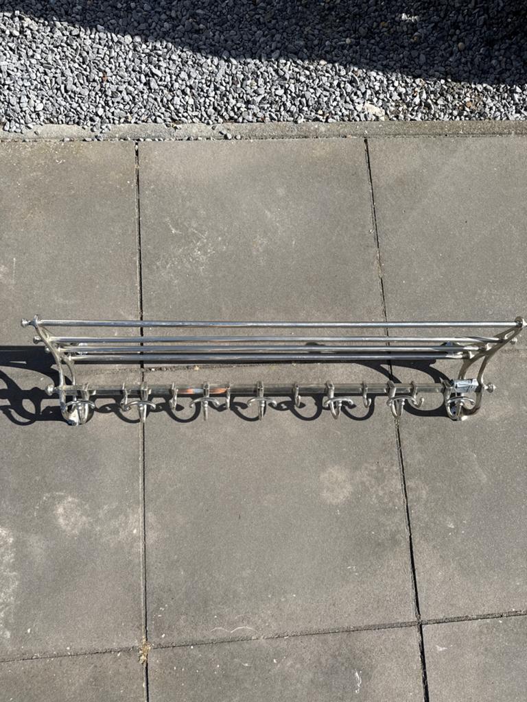 Vintage metalen wandkapstok met hoedenrek merk RivieraMaison, Huis en Inrichting, Woonaccessoires | Kapstokken, Wandkapstok, Gebruikt