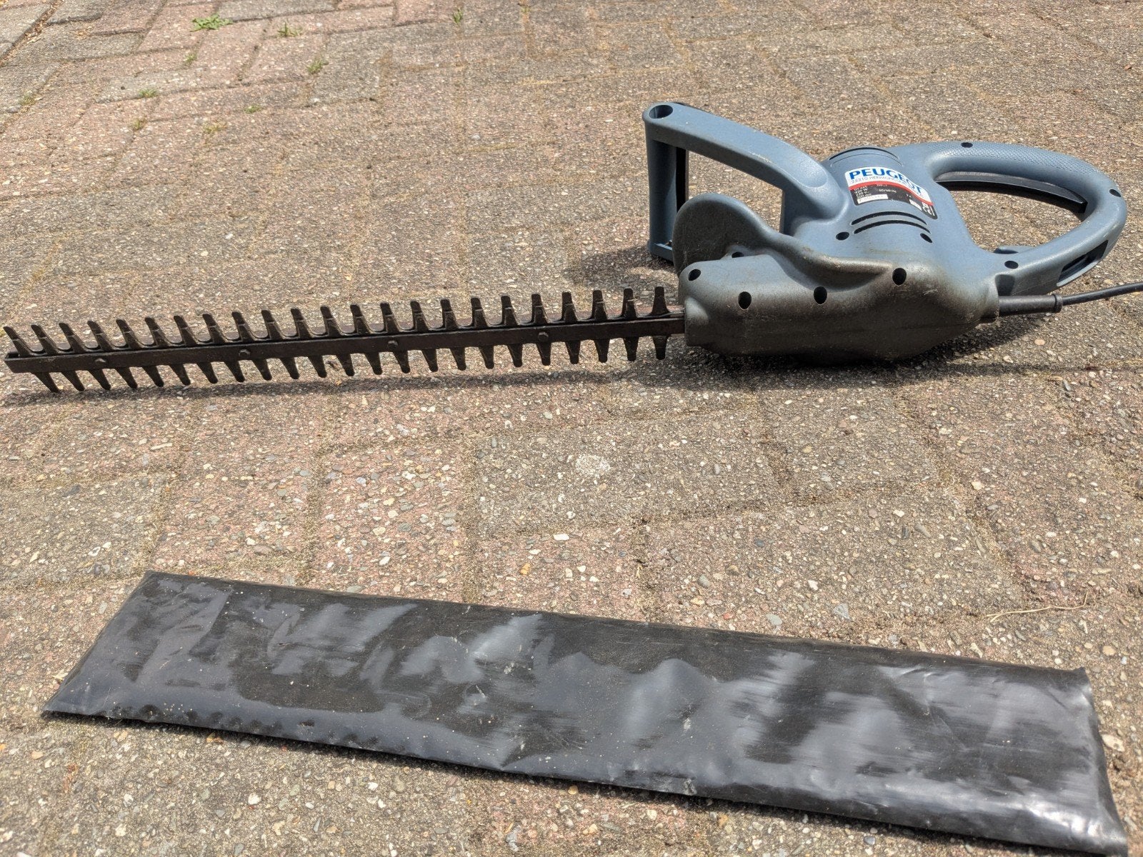 Peugeot Heggenschaar 420W - Elektrisch en Betrouwbaar, Tuin en Terras, Heggenscharen, Ophalen, Gebruikt, Elektrisch, Peugeot