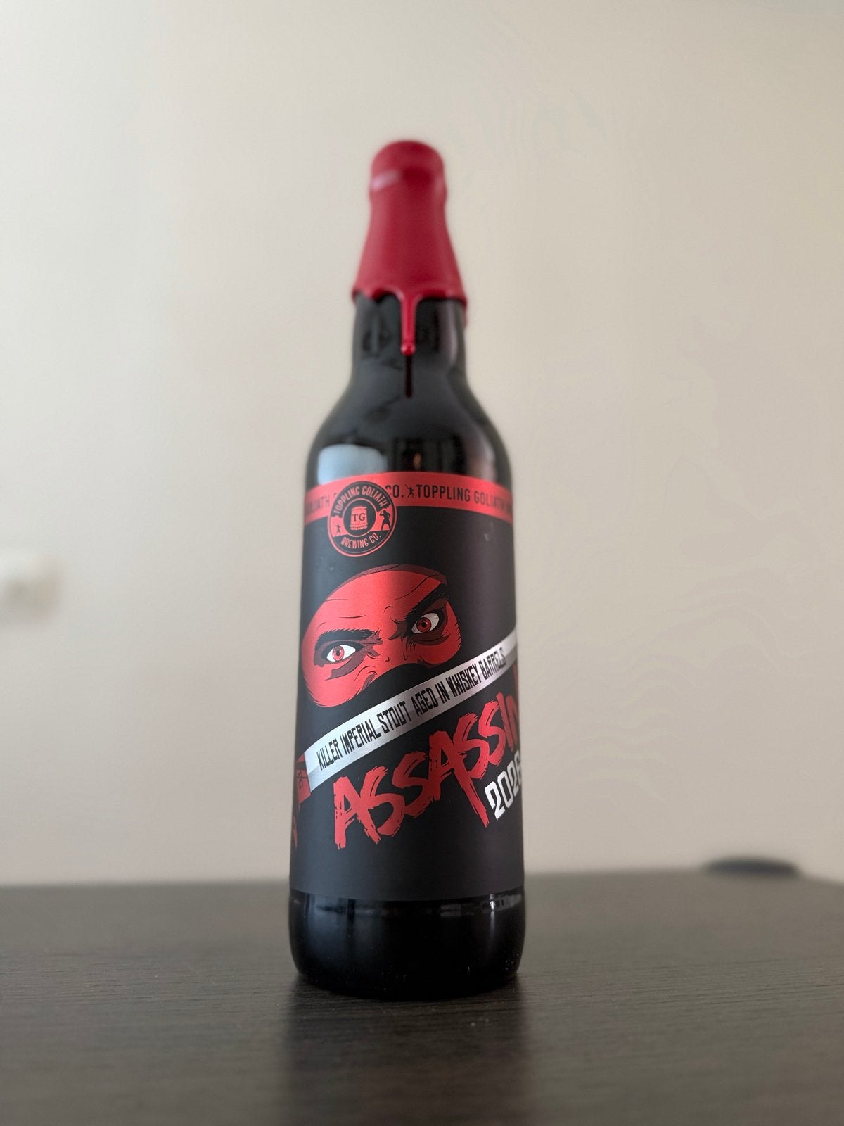 Toppling Goliath Assassin (2026), Verzamelen, Biermerken, Nieuw, Flesje(s), Overige merken, Ophalen of Verzenden
