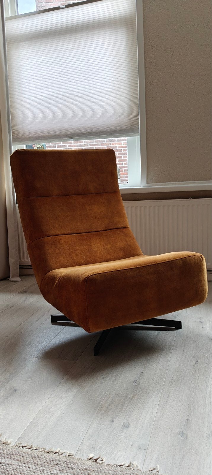 Comfortabele NOVIA fauteuil - Okergeel, Ophalen, Modern, Lounge, Zo goed als nieuw, Eén