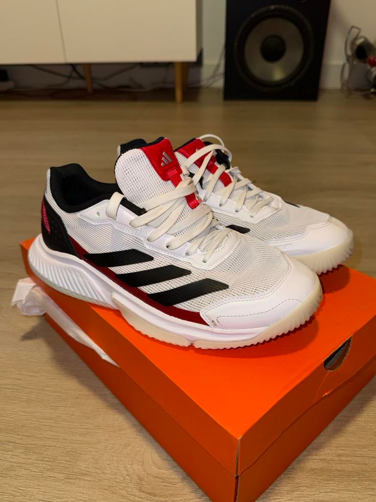 Adidas padelschoenen maat 41 1/3 - Zo goed als nieuw, Ophalen, Zo goed als nieuw, Padelschoenen