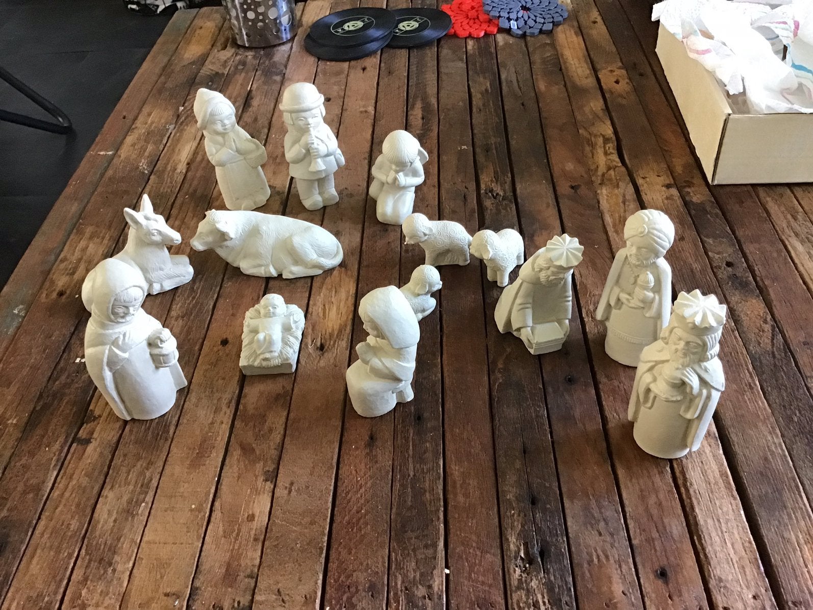 Stenen kerstfiguren voor in kerststal., Ophalen, Zo goed als nieuw