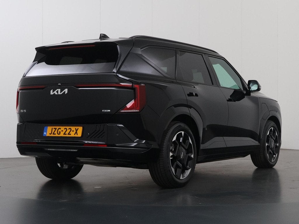 Kia EV5 GT-Line 81.4 kWh | Panoramaschuifdak | Harman Kardon, Auto's, Kia, 81 kWh, 510 min, Lichtsensor, Zwart