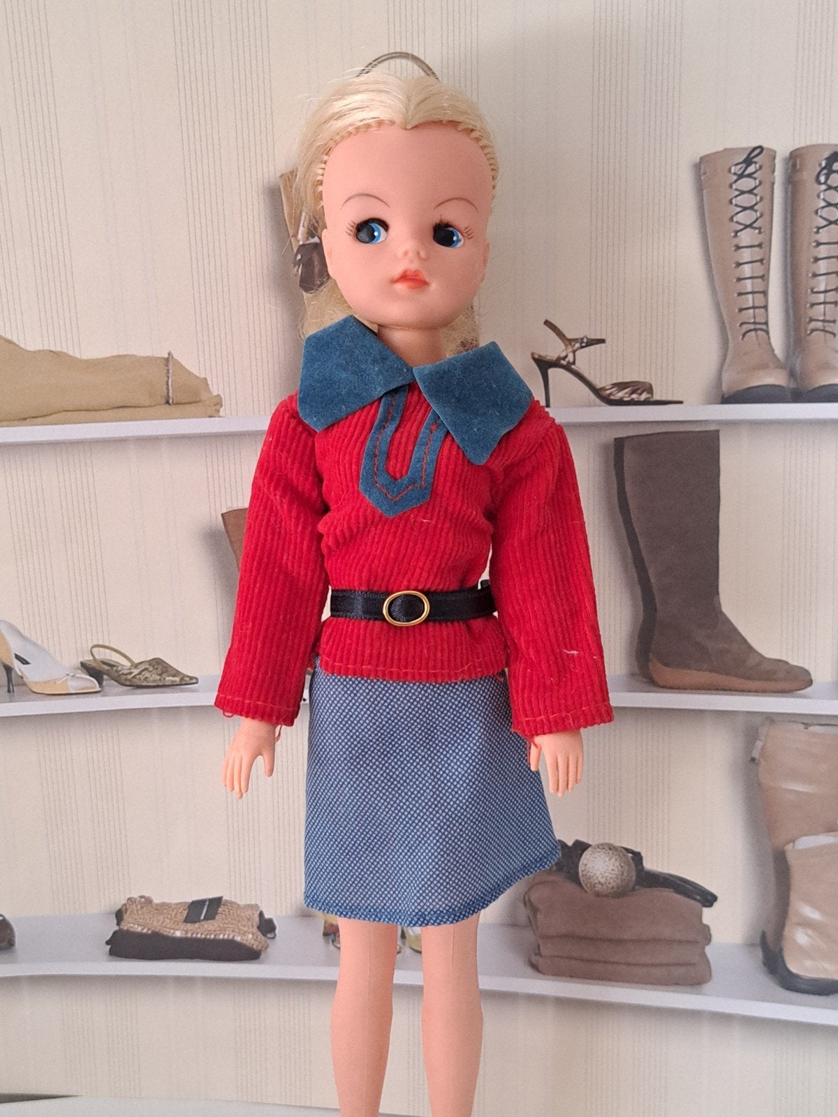 outfits voor barbie sindy fleur excl pop 2 euro per foto, Ophalen of Verzenden, Gebruikt, Poppenhuis