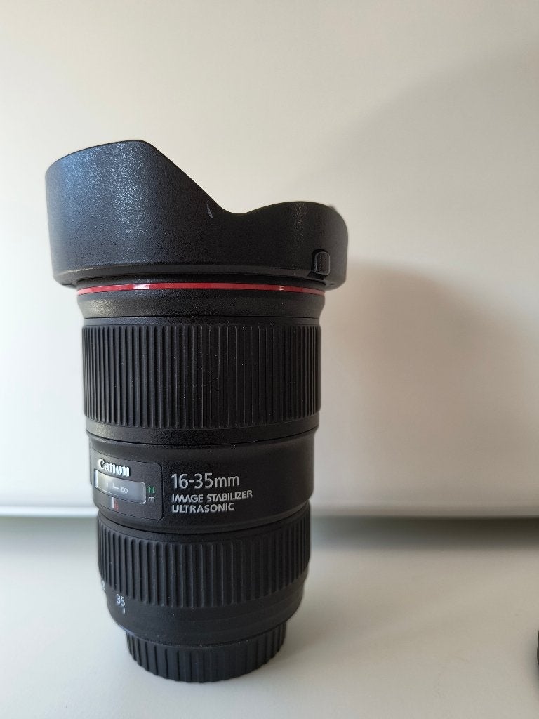 Canon EF 16-35 F 4.0 L IS, Audio, Tv en Foto, Fotografie | Lenzen en Objectieven, Ophalen, Canon, Beschermhoes/tas, Groothoeklens