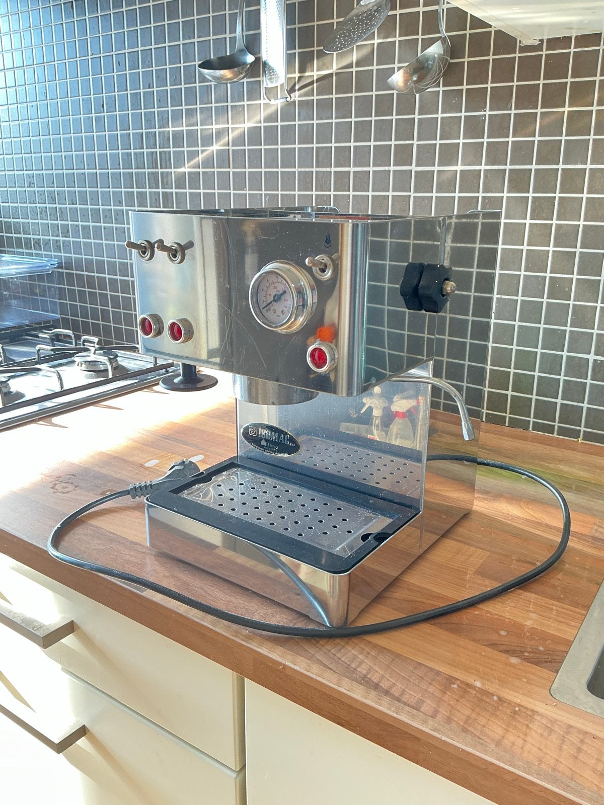 Isomac Giada Espressomachine - RVS met stoompijpje, Witgoed en Apparatuur, Koffiezetapparaten, Stoompijpje, Gebruikt, Espresso apparaat