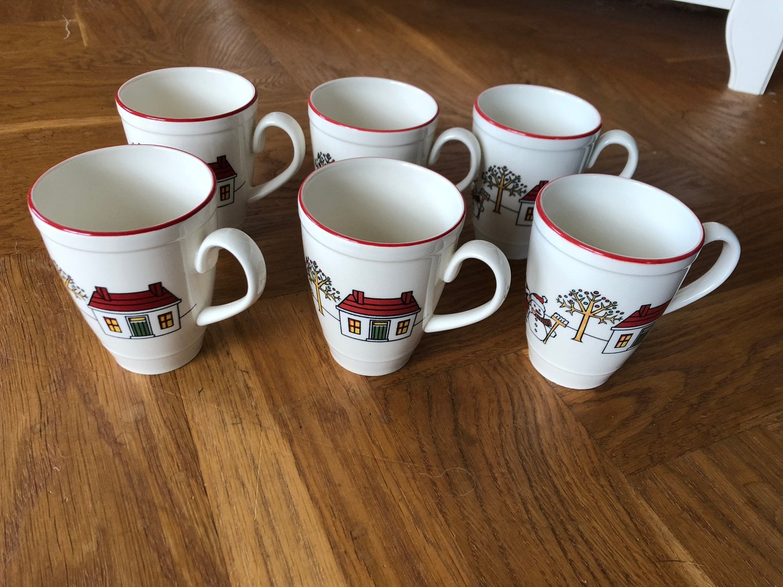 Wedgwood windsor christmas kerst groot mokken/bekers, Huis en Inrichting, Ophalen of Verzenden, Zo goed als nieuw, Porselein, Kop(pen) en/of Schotel(s)