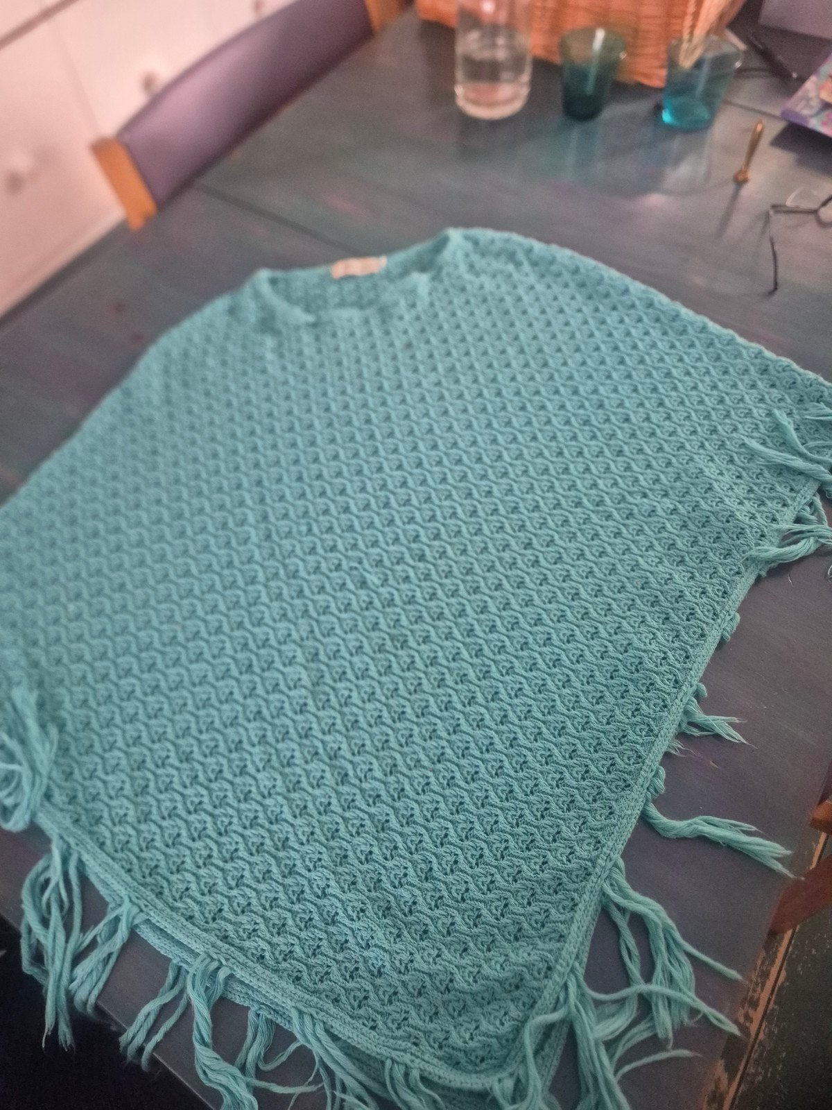 Turquoise gebreide poncho met franje Etam XLs, Maat 46/48 (XL) of groter, Ophalen of Verzenden, Groen, Onbekend