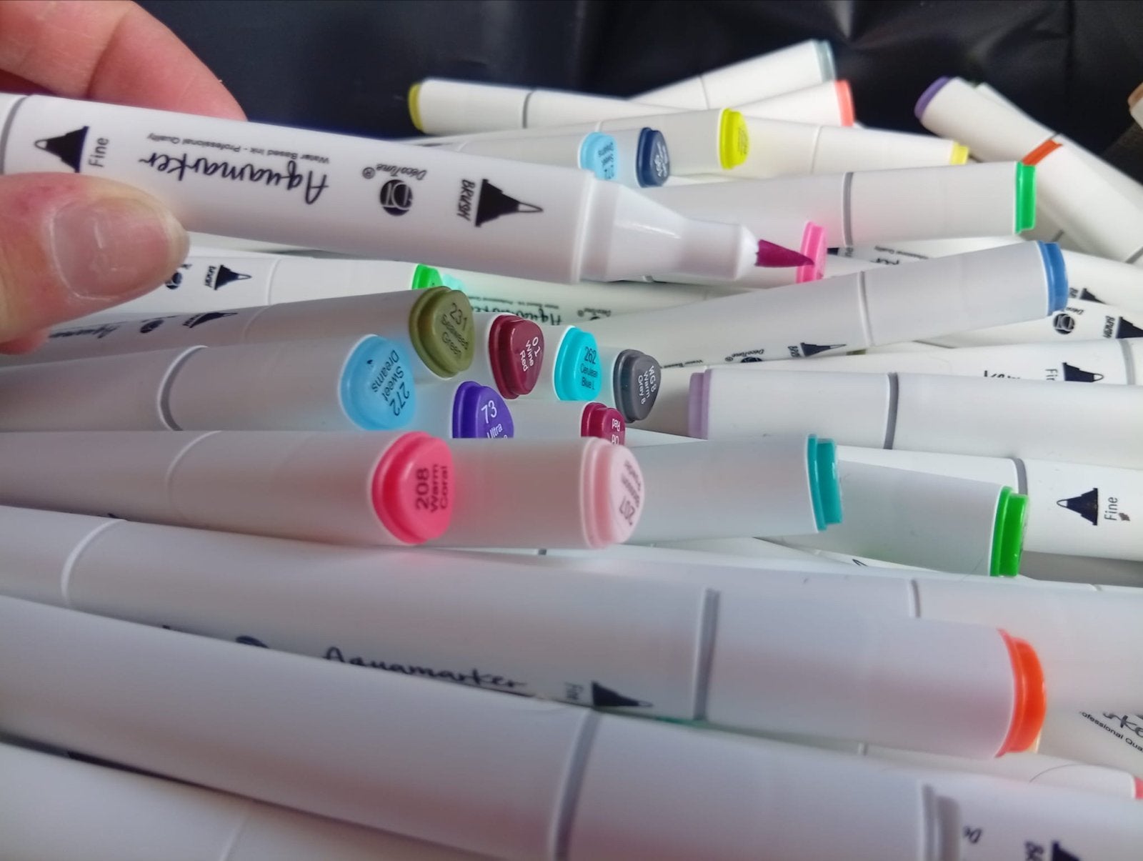 Aquamarker stiften set - Diverse kleuren, Hobby en Vrije tijd, Ophalen of Verzenden, Zo goed als nieuw, Potlood of Stift