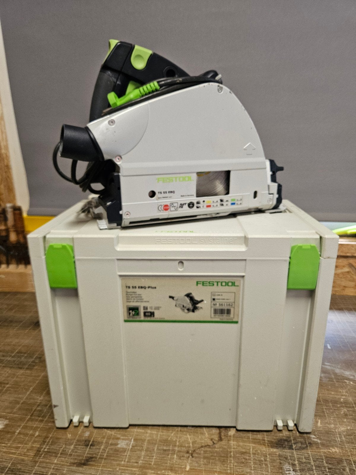 Festool Invalzaag TS 55 EBQ met geleiderail en Systainer, Gebruikt, Invalzaag, Ophalen of Verzenden, 30 tot 70 mm