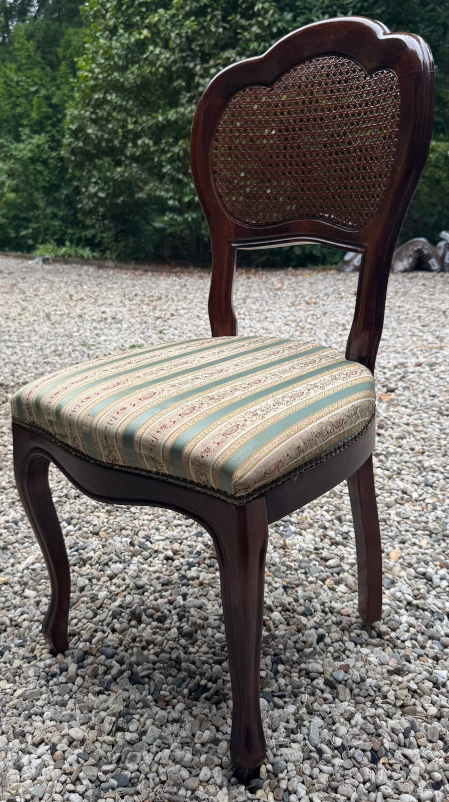 Klassieke eetkamerstoel met gevlochten riet in leuning, Antiek en Kunst, Ophalen