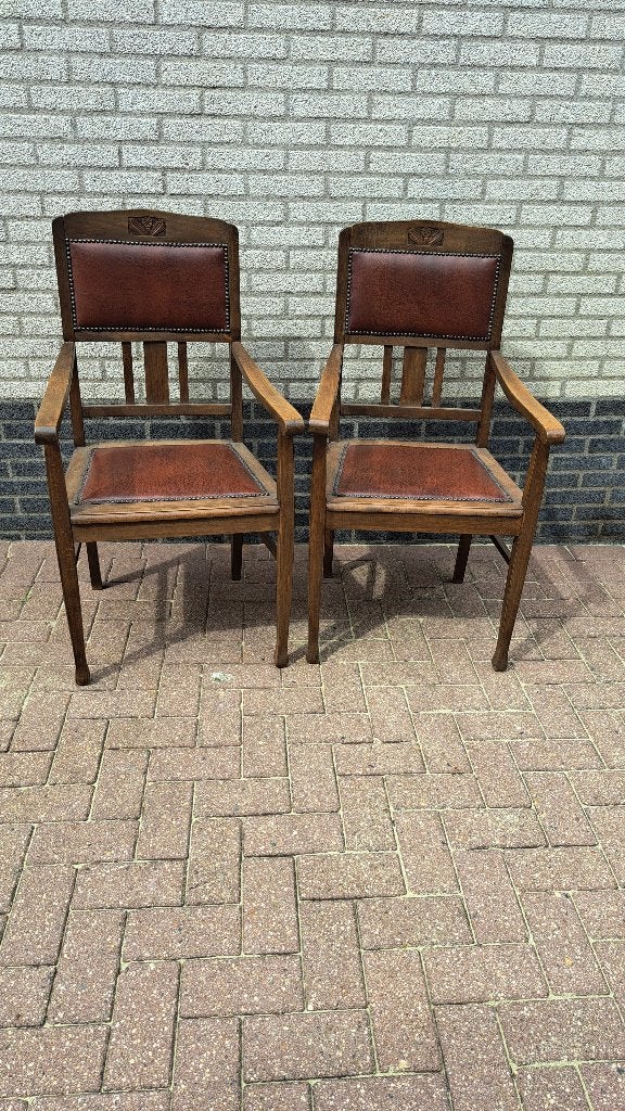 Stoelen, Ophalen