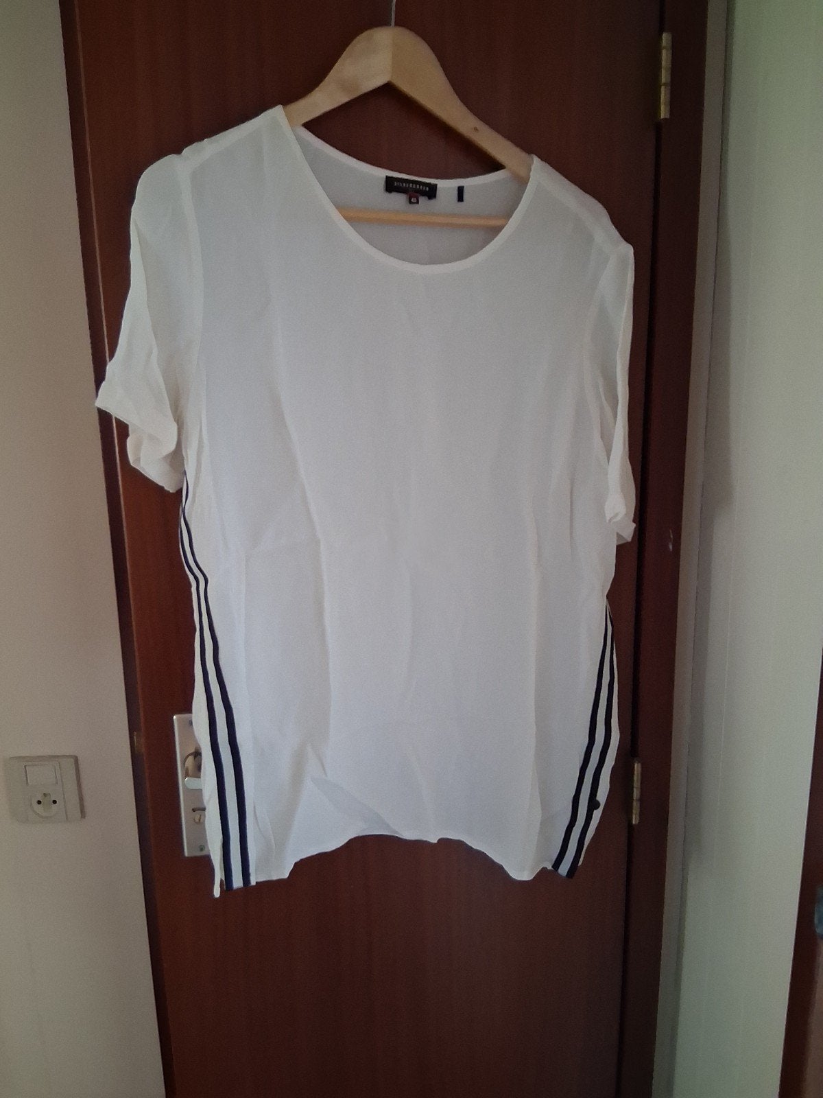 Leuk wit shirt maat 40, Maat 38/40 (M), Wit, Ophalen of Verzenden, Zo goed als nieuw