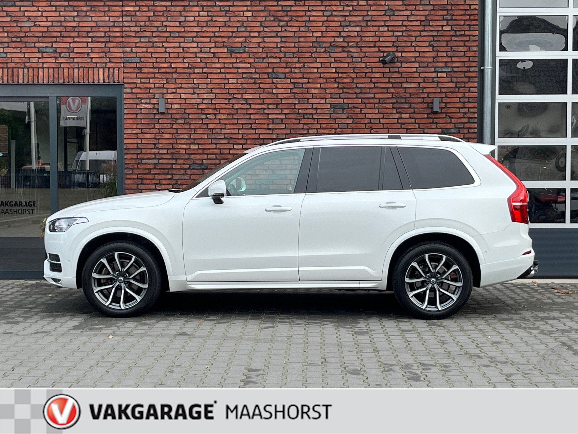 Volvo XC90 2.0 T6 AWD Inscription AchteruitrijCam/ParkAssist, Auto's, Gebruikt, 4 cilinders, 1969 cc, 320 pk