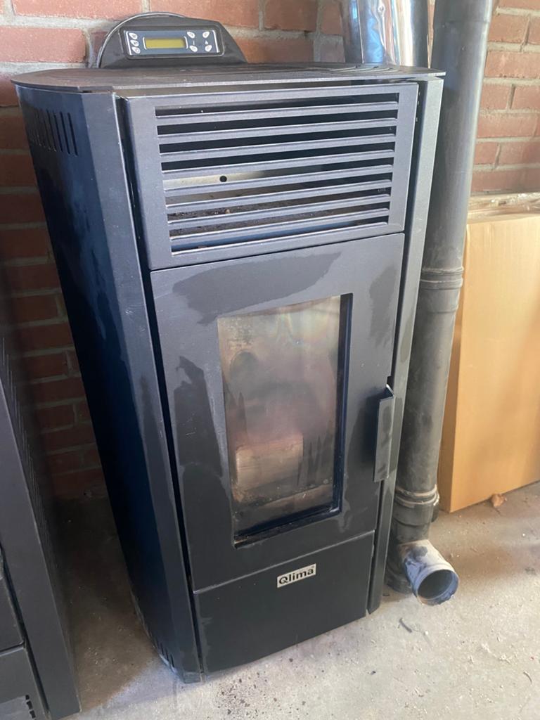 Goed werkende palletkachel, Ophalen of Verzenden, Zo goed als nieuw, Overige brandstoffen, Pelletkachel